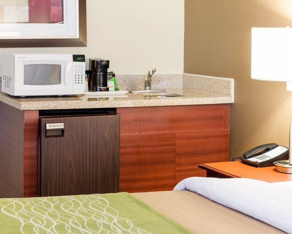 Quality Inn Cleveland, MS photo 15