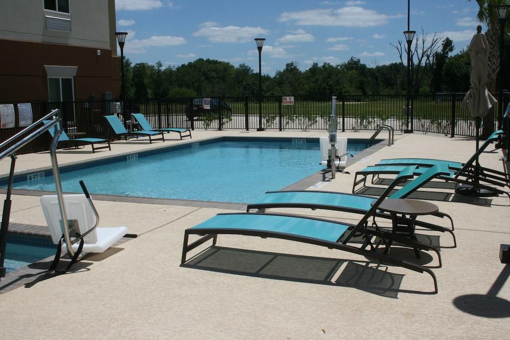 Candlewood Suites College Station At University by IHG photo 10