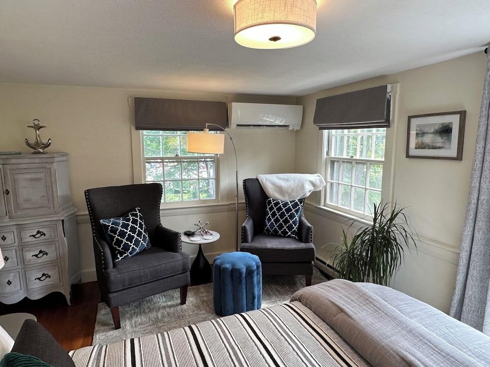 Inn at Perkins Cove photo 22