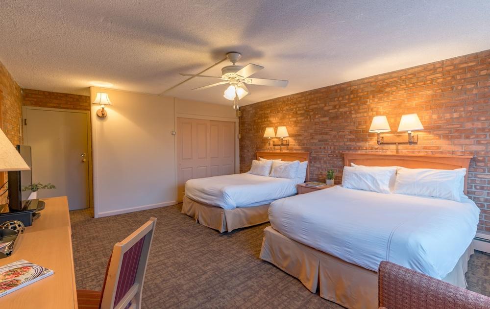 Mountain Chalet Snowmass photo 15
