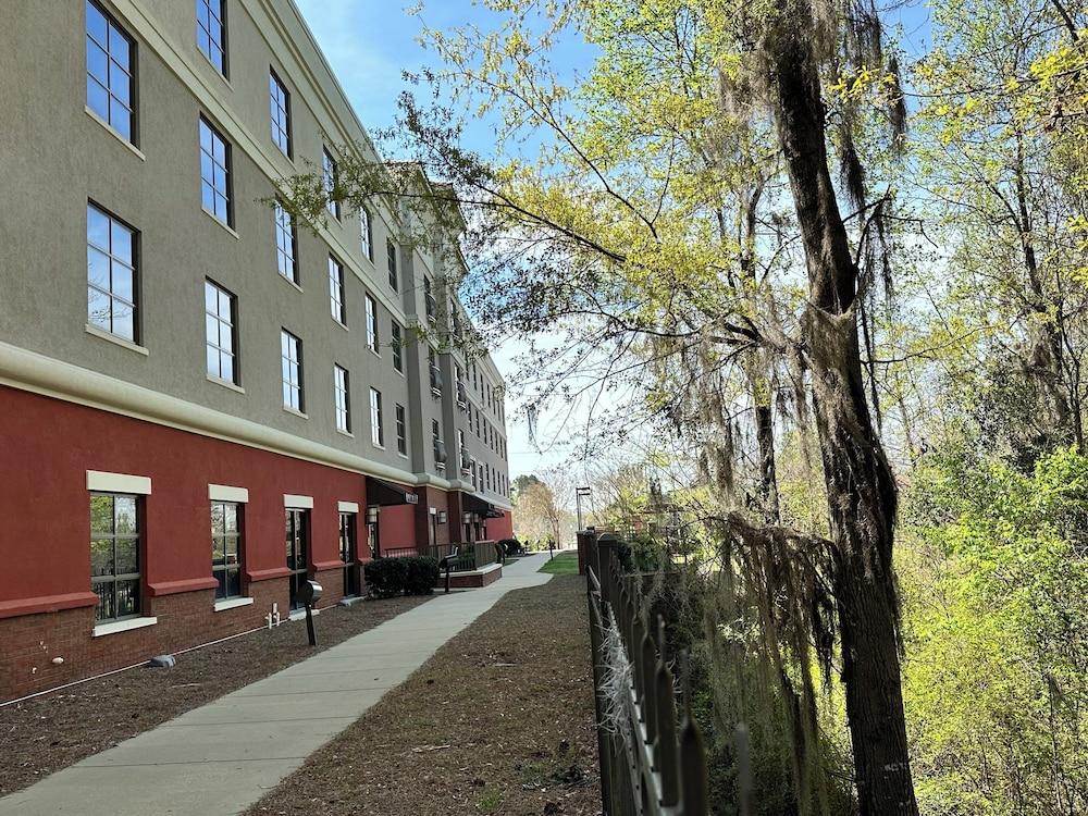 Hampton Inn by Hilton Columbus South Fort Benning photo 30