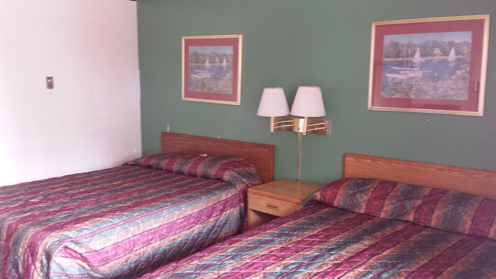 Norton Shores Inn photo 25