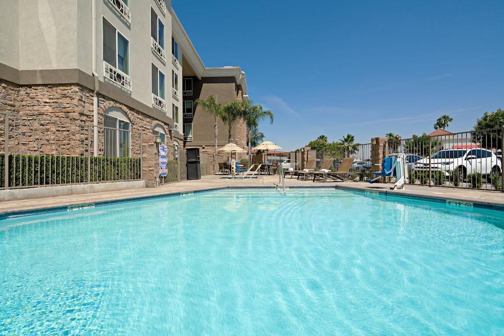 Holiday Inn Express Hotel & Suites Fresno South by IHG photo 22