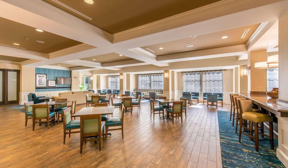 Hampton Inn & Suites Jekyll Island photo 52