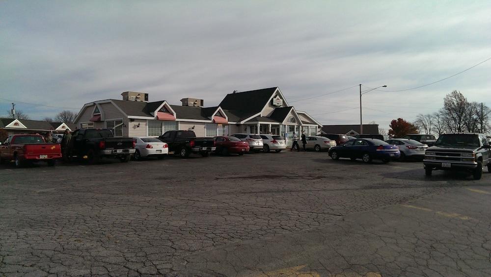 Willard Country Inn photo 29