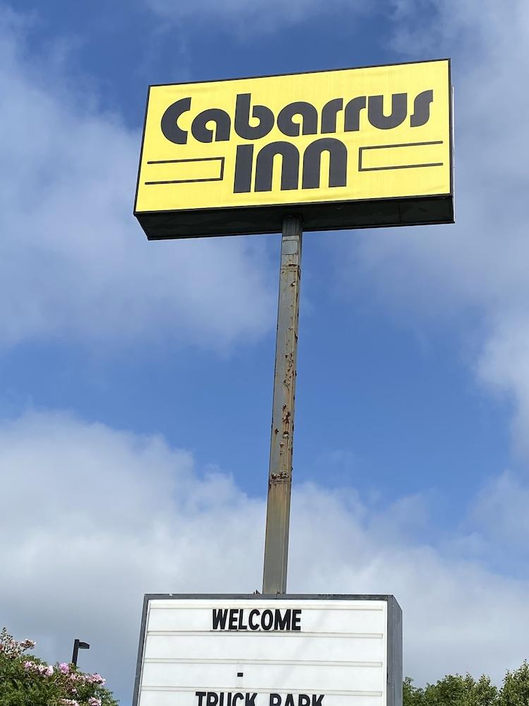 Cabarrus Inn photo 9