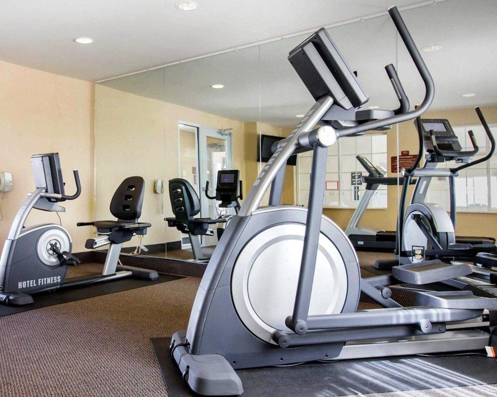 Sleep Inn & Suites Evansville - Casper photo 30
