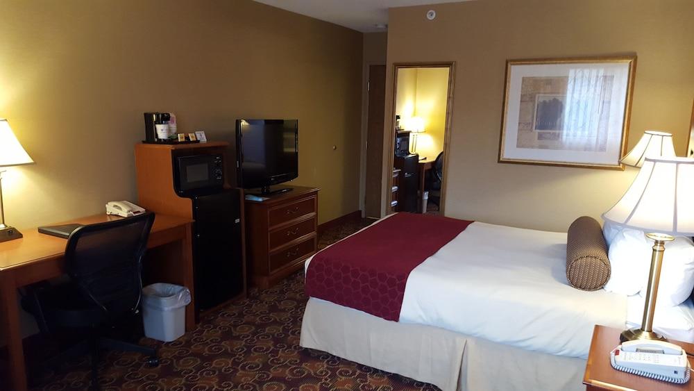 Best Western The Inn at Sharon/Foxboro photo 8