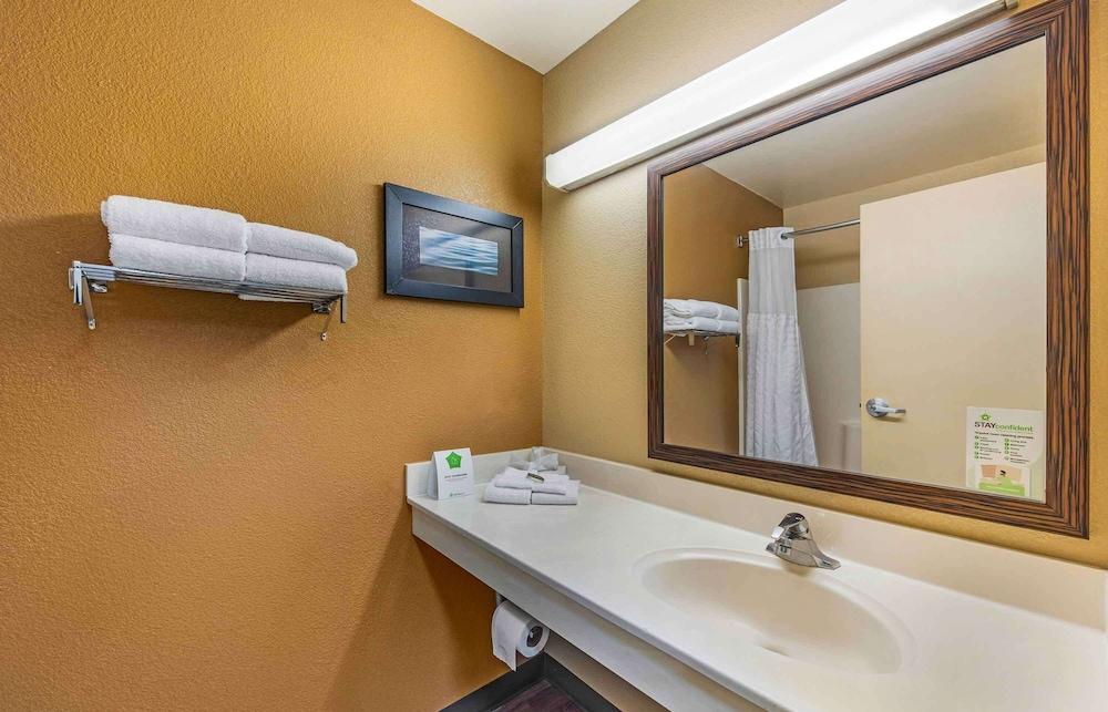 Extended Stay America Suites Sacramento Northgate photo 24