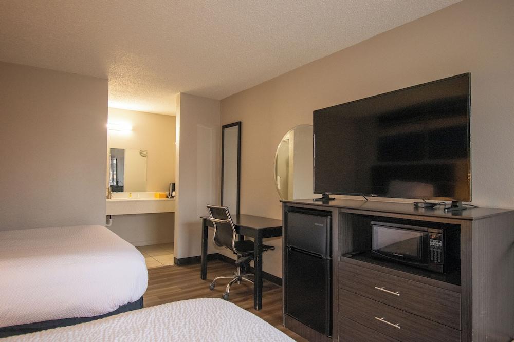 Days Inn by Wyndham Caddo Valley Arkadelphia photo 8