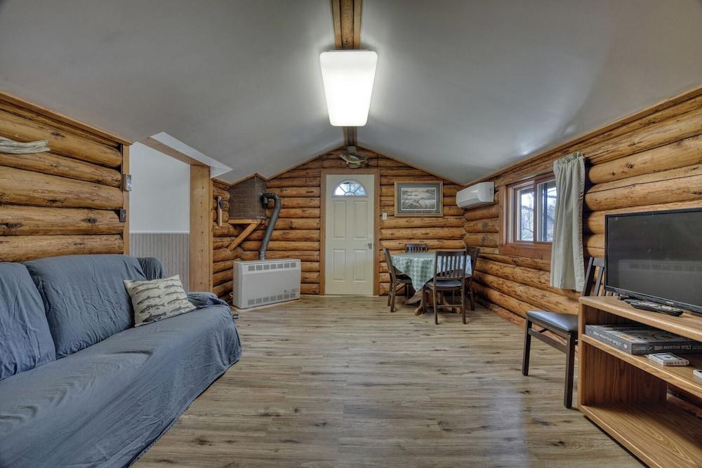 Edgewater Resort photo 63