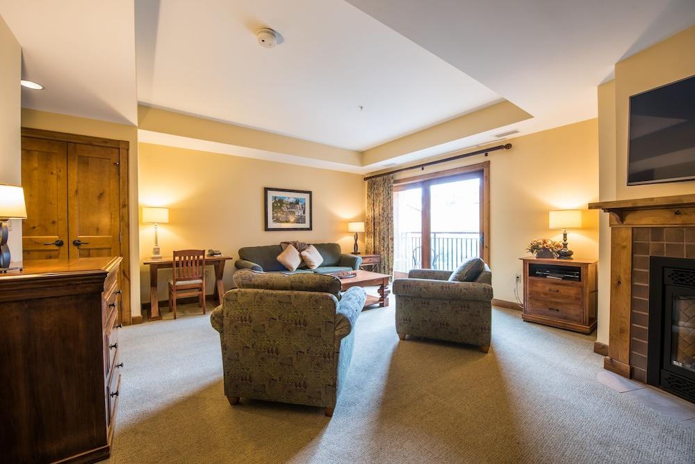 The Lodge at Mountaineer Square, A Vail Resorts Property photo 51