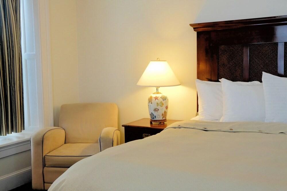 Jailhouse Inn photo 18