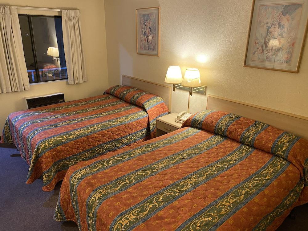 Circle Inn Motel photo 8