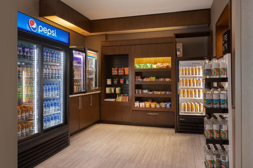 SpringHill Suites by Marriott Newark Liberty International photo 24
