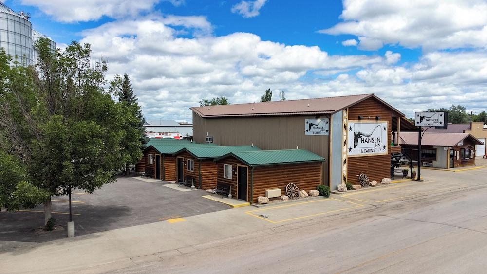 Hansen Inn and Cabins photo 46