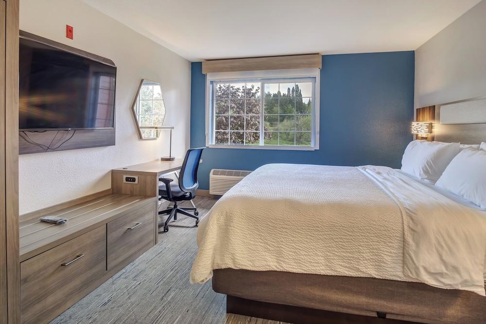 Holiday Inn Express Portland East - Troutdale by IHG photo 40