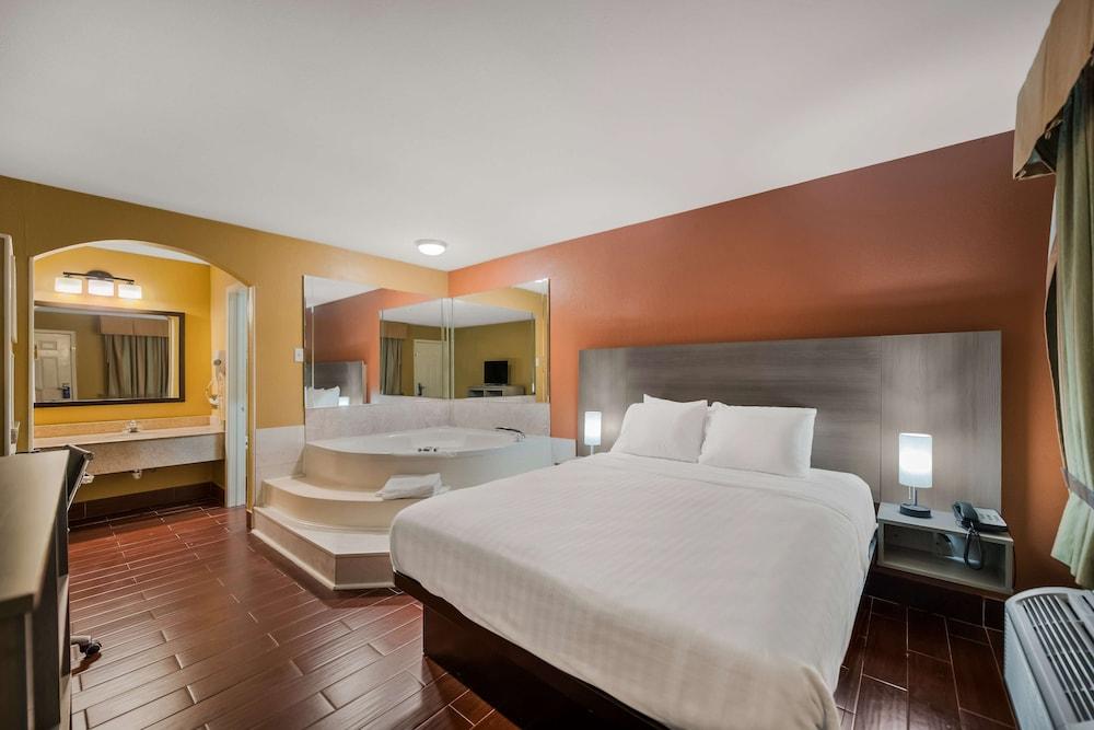 SureStay Hotel by Best Western Mt Pleasant photo 15