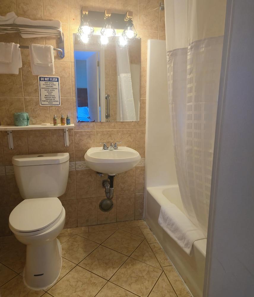 Nashoba Valley Inn & Suites photo 19