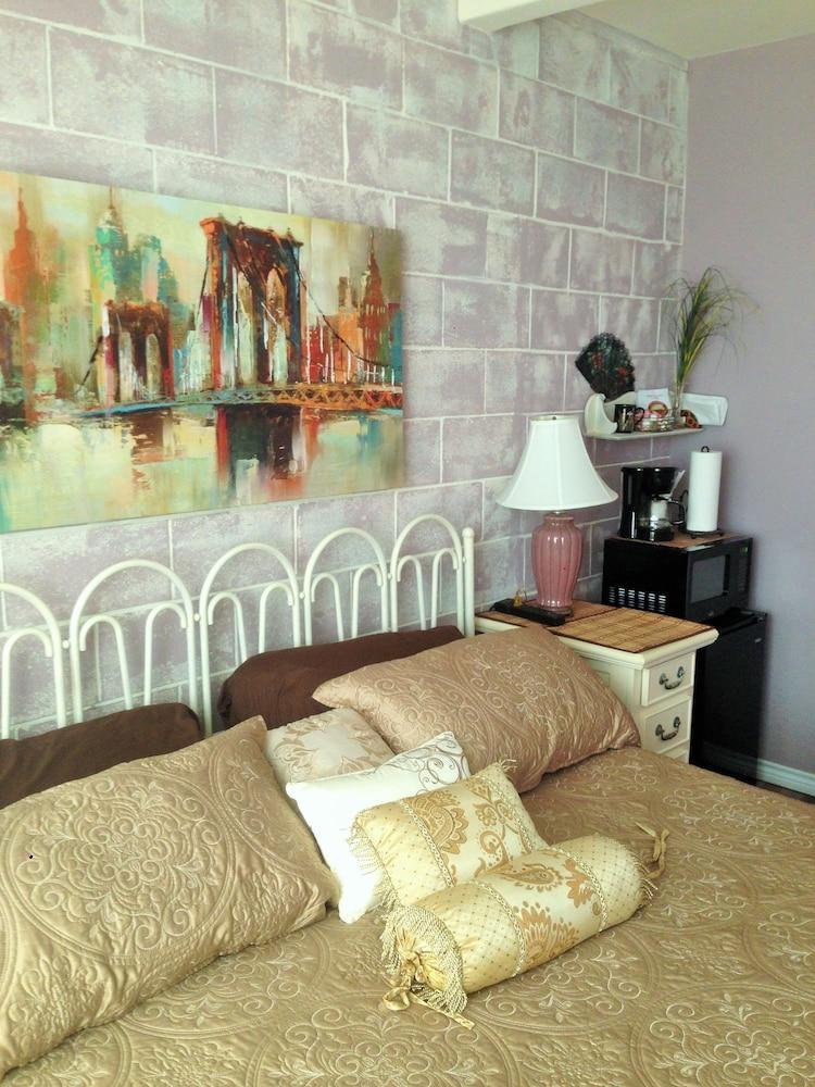 Capri Beach Hotel photo 13
