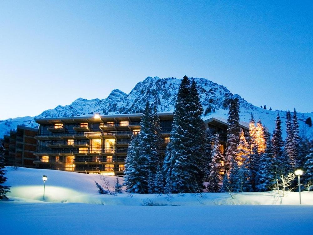 Lodge at Snowbird photo 32