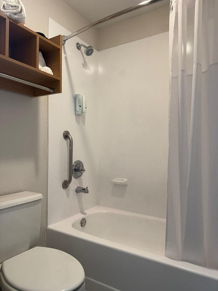 Quality Inn Orlando Near International Drive photo 53