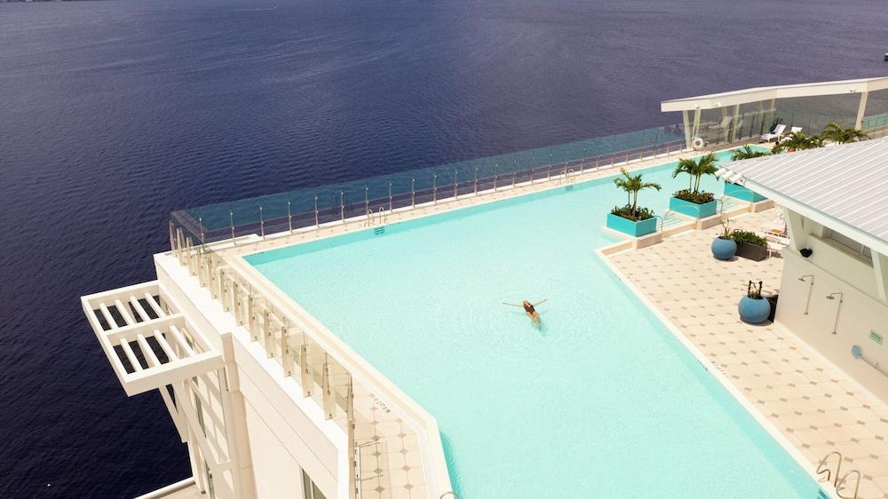 Sunseeker Resort Florida Gulf Coast, Curio Collection Hilton photo 2