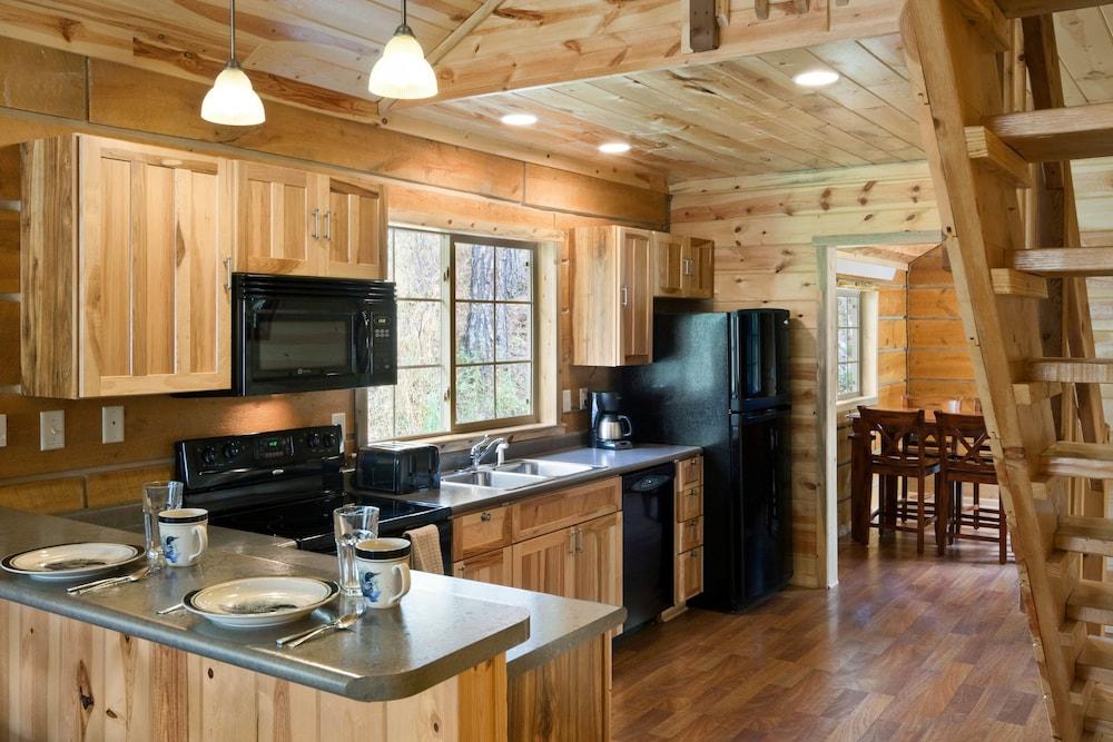 Rock Crest Lodge And Cabins photo 22