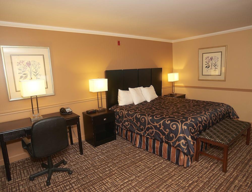 New World Inn photo 41
