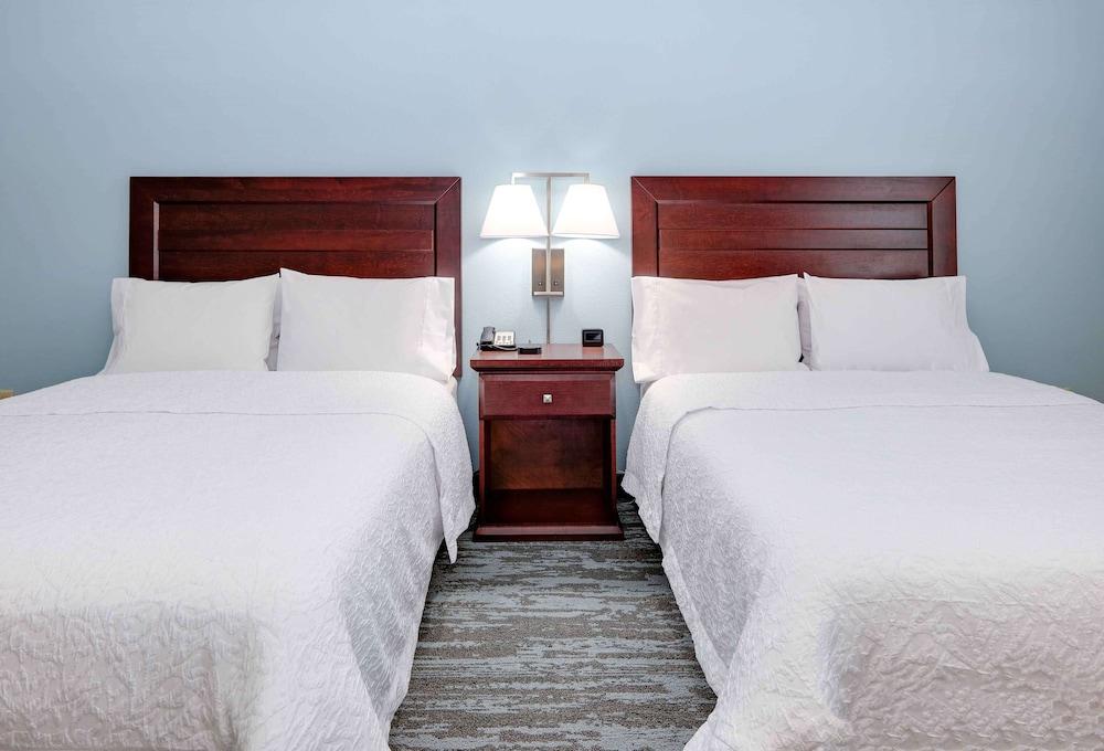 Hampton Inn & Suites Dallas-Arlington-South photo 37