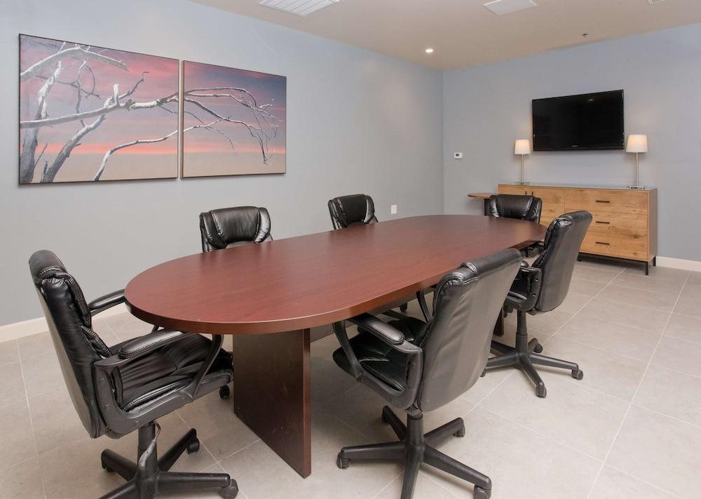 DoubleTree by Hilton Chico photo 46