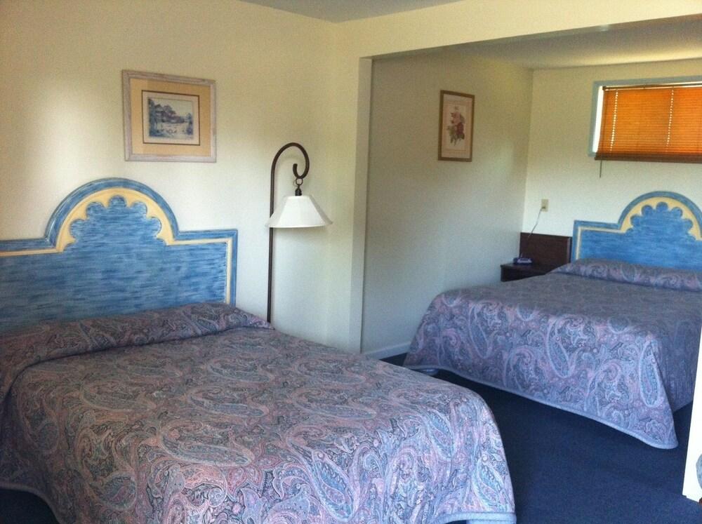 Ocean Avenue Inn photo 11