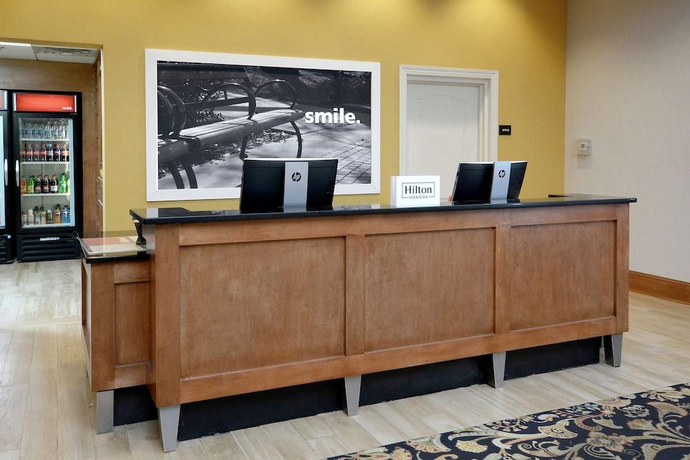 Hampton Inn & Suites Greenville/Spartanburg I-85, SC photo 4