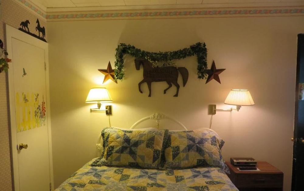 Lake Winnipesaukee Motel photo 24