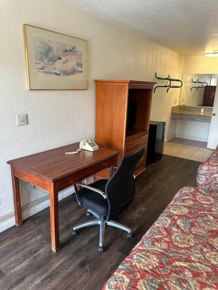 Palm Inn Motel - Rosemead Los Angeles photo 10