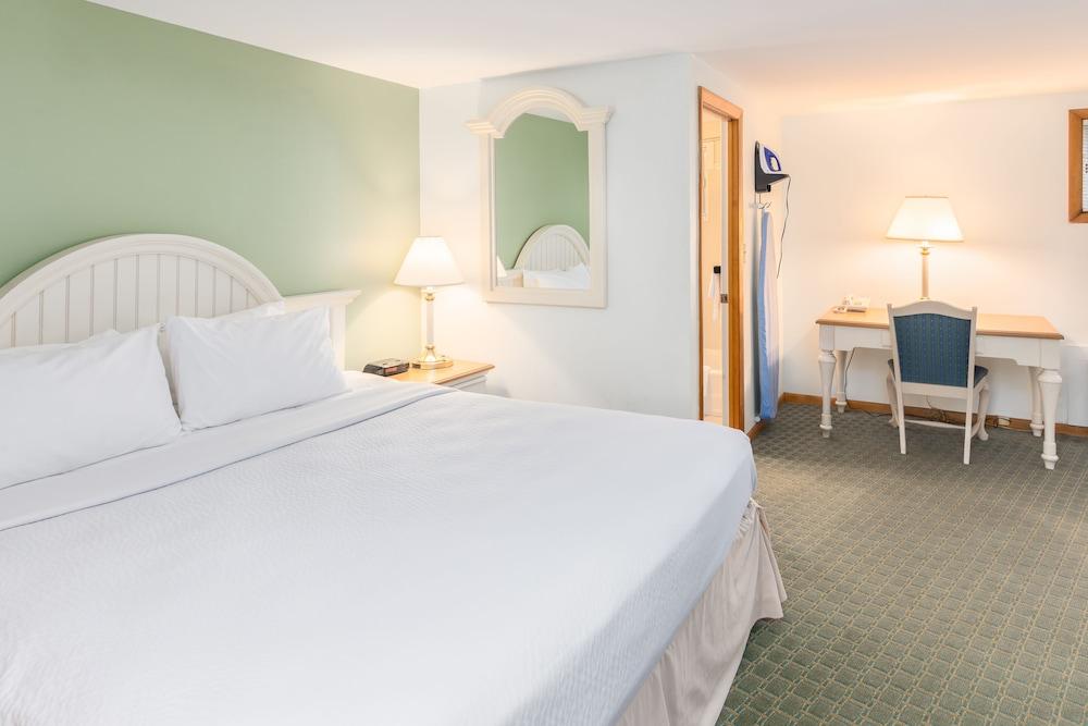 Ocean Park Inn photo 25