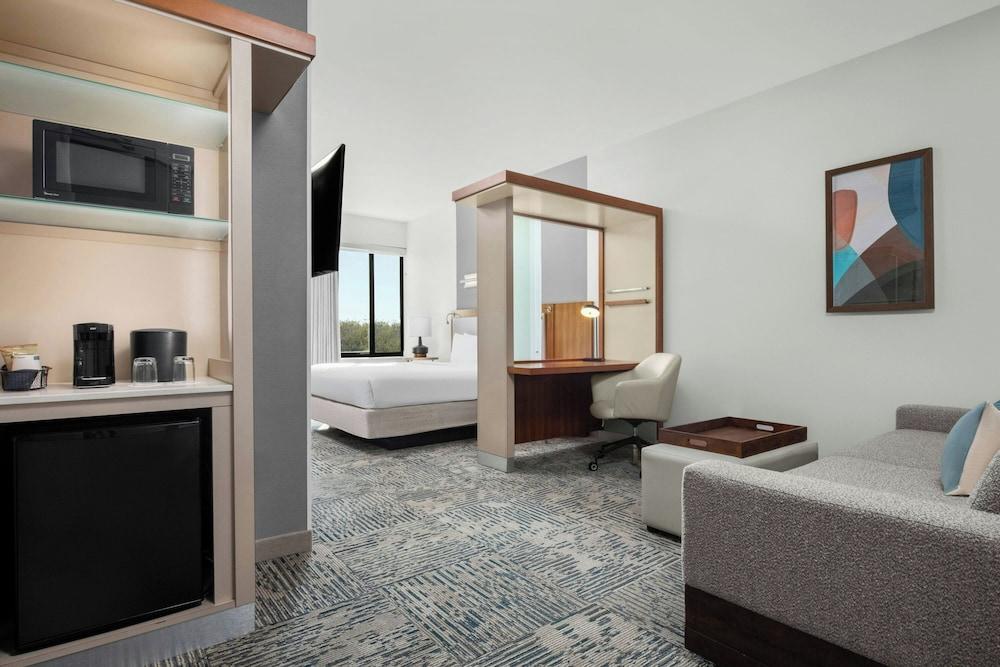 SpringHill Suites Irvine John Wayne Airport/Orange County photo 7