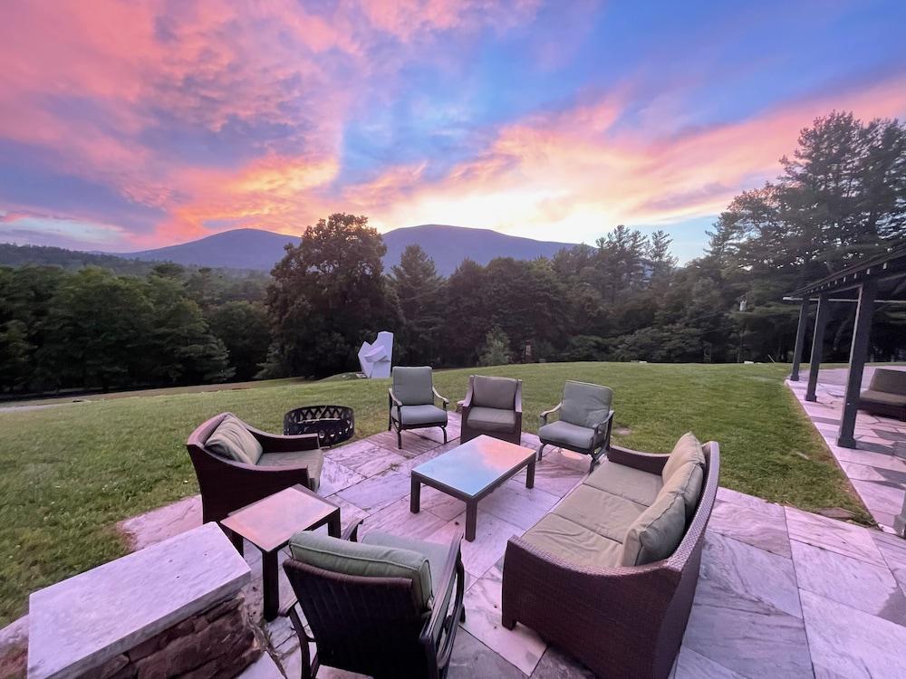Wilburton Inn photo 76