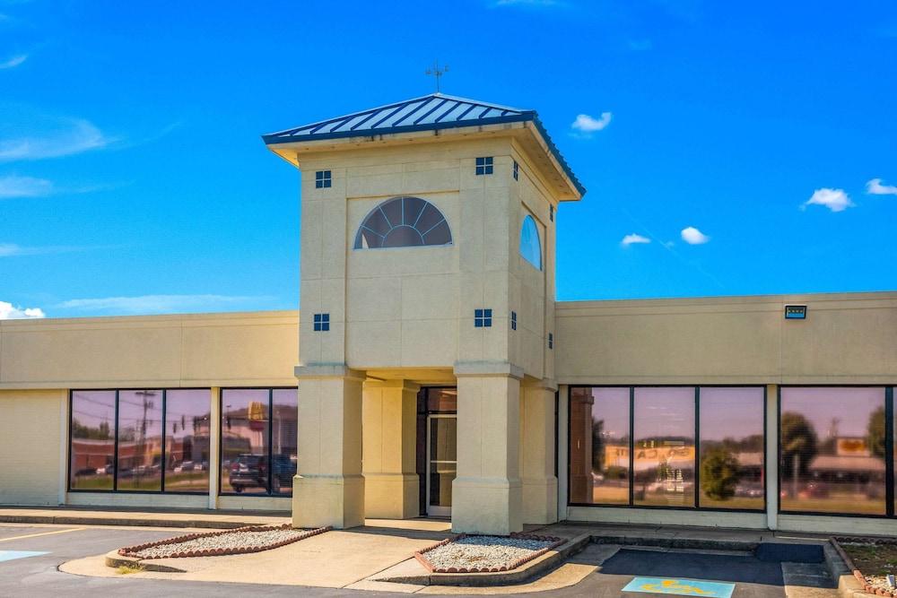 Econo Lodge Cave City photo 45