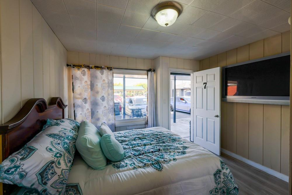 Cottage Inn photo 2