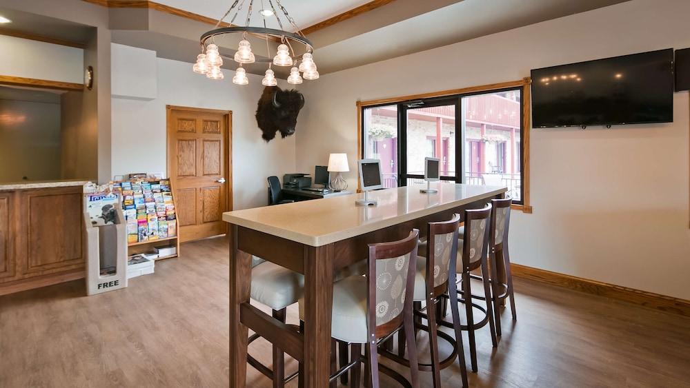 Best Western Buffalo Ridge Inn photo 27