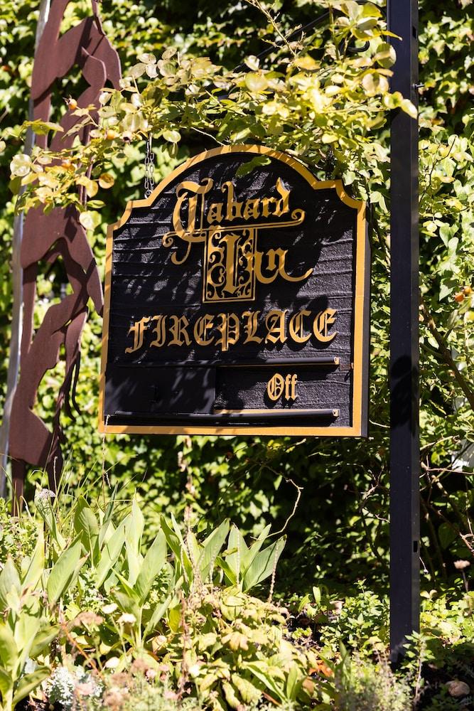 Tabard Inn photo 90