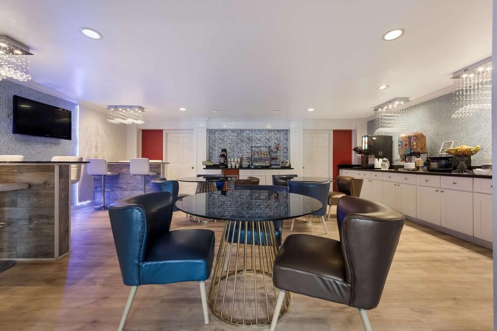 SureStay Hotel by Best Western Tuscaloosa Southeast photo 26