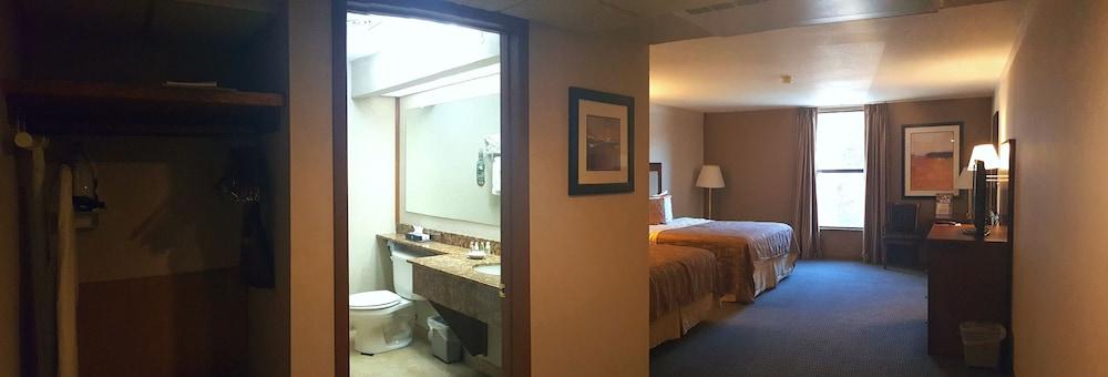 Mineral Palace Hotel & Casino photo 27