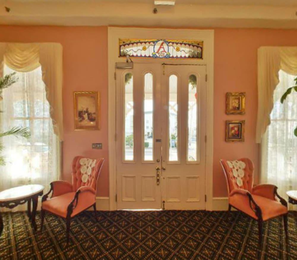 Hotel Alcott photo 6