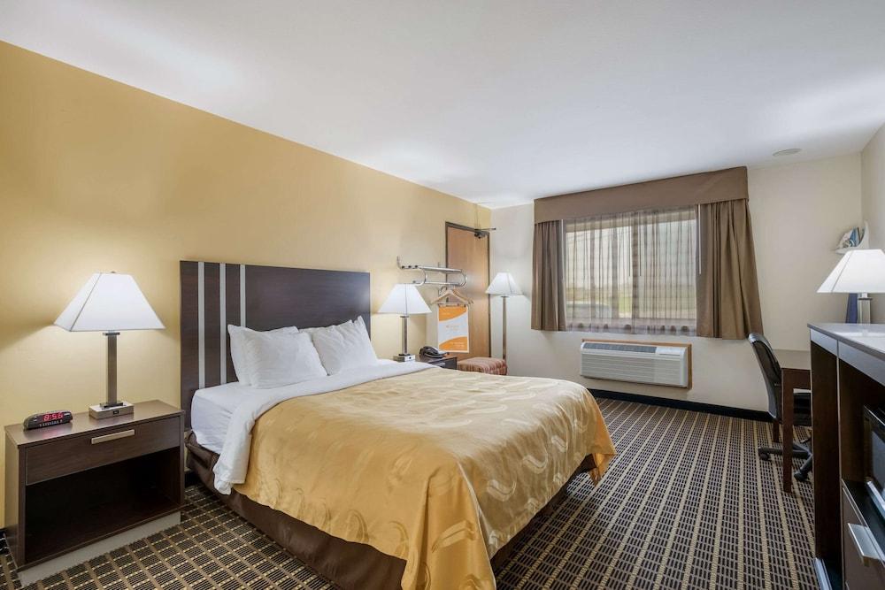 Quality Inn Edgerton photo 9