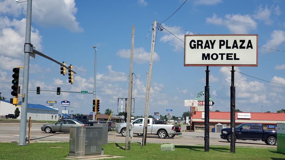 Marion Gray Plaza Motel photo 9