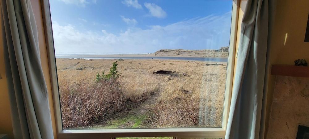 Sea Sprite on the Estuary photo 10