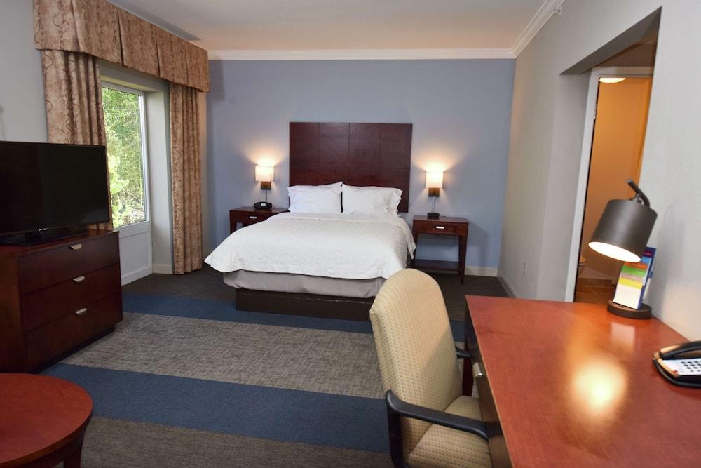Hampton Inn Alexander City photo 18