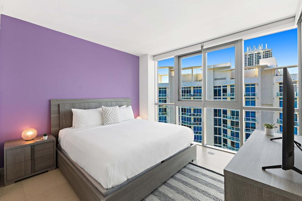 Dharma Home Suites Miami at Monte Carlo photo 19